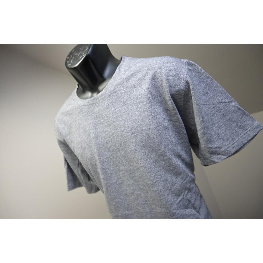 Fabletics Gym Shirt Wicking Fitted Short Sleeve Athletic Gray Tee Mens 2XL XXL